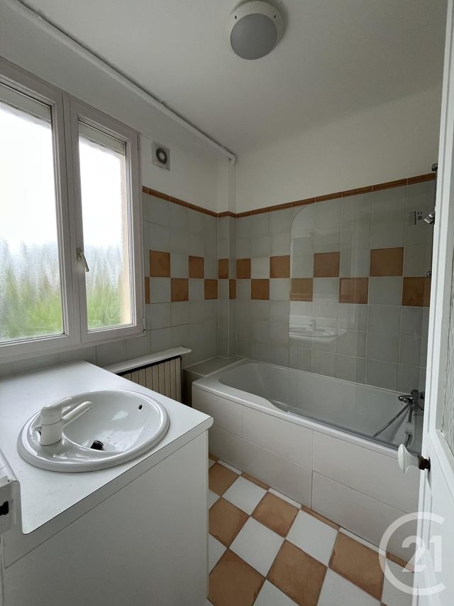 maison à vendre - 7 pièces - 136.0 m2 - ORMESSON SUR MARNE - 94 - ILE-DE-FRANCE - Century 21 Agence Du Morbras