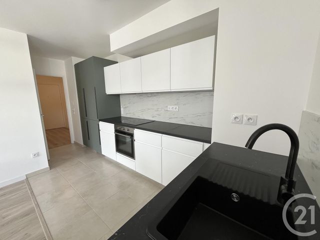 Appartement F2 à louer - 2 pièces - 43.6 m2 - SUCY EN BRIE - 94 - ILE-DE-FRANCE - Century 21 Agence Du Morbras