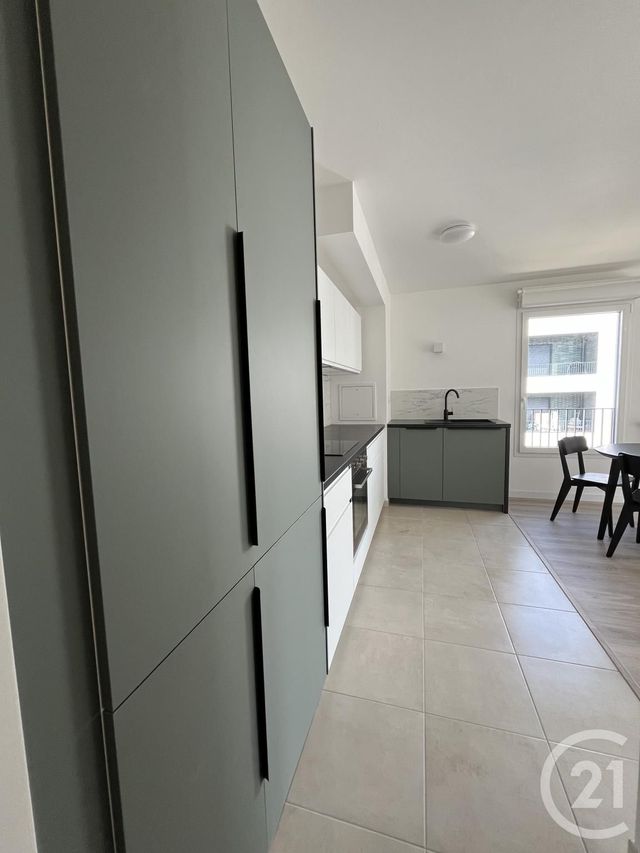 Appartement F2 à louer - 2 pièces - 43.6 m2 - SUCY EN BRIE - 94 - ILE-DE-FRANCE - Century 21 Agence Du Morbras