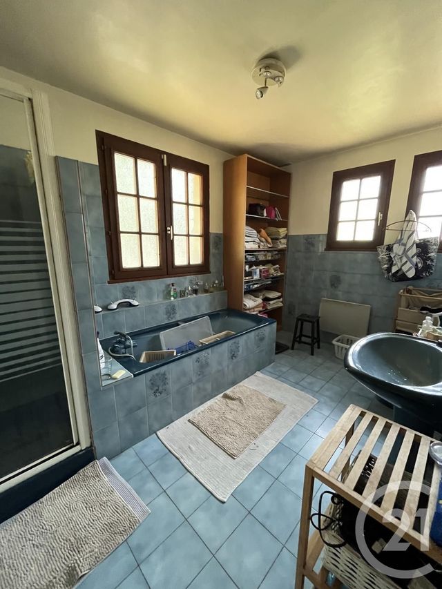 maison à louer - 5 pièces - 117.0 m2 - ORMESSON SUR MARNE - 94 - ILE-DE-FRANCE - Century 21 Agence Du Morbras