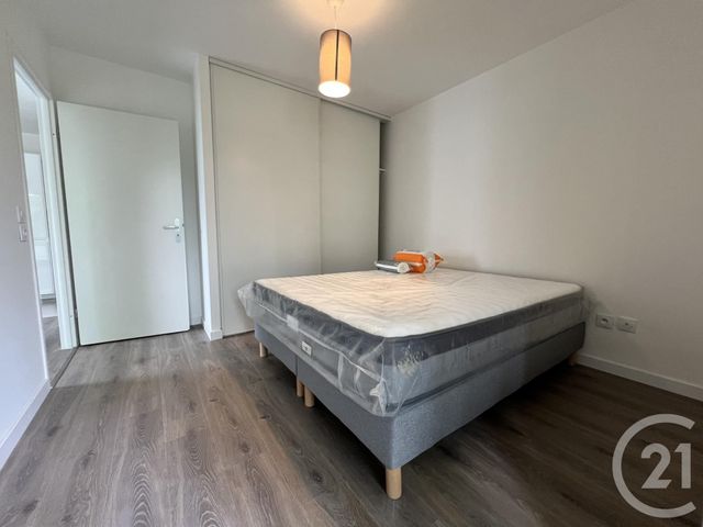 Appartement F2 à louer - 2 pièces - 41.53 m2 - SUCY EN BRIE - 94 - ILE-DE-FRANCE - Century 21 Agence Du Morbras
