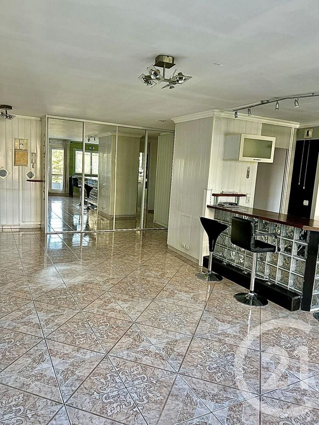 Appartement F4 à vendre - 4 pièces - 84.02 m2 - BOISSY ST LEGER - 94 - ILE-DE-FRANCE - Century 21 Agence Du Morbras