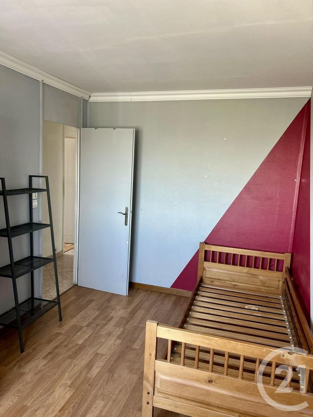 Appartement F4 à vendre - 4 pièces - 84.02 m2 - BOISSY ST LEGER - 94 - ILE-DE-FRANCE - Century 21 Agence Du Morbras