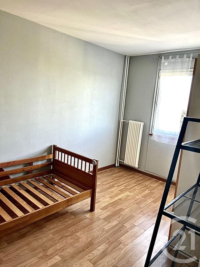 Appartement F4 à vendre - 4 pièces - 84.02 m2 - BOISSY ST LEGER - 94 - ILE-DE-FRANCE - Century 21 Agence Du Morbras