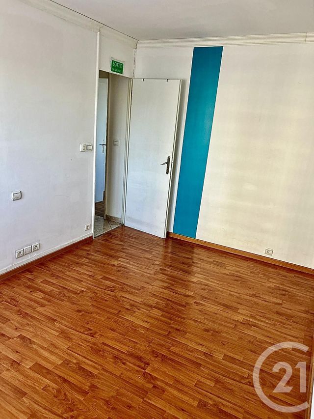 Appartement F4 à vendre - 4 pièces - 84.02 m2 - BOISSY ST LEGER - 94 - ILE-DE-FRANCE - Century 21 Agence Du Morbras