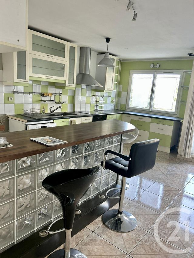 Appartement F4 à vendre - 4 pièces - 84.02 m2 - BOISSY ST LEGER - 94 - ILE-DE-FRANCE - Century 21 Agence Du Morbras