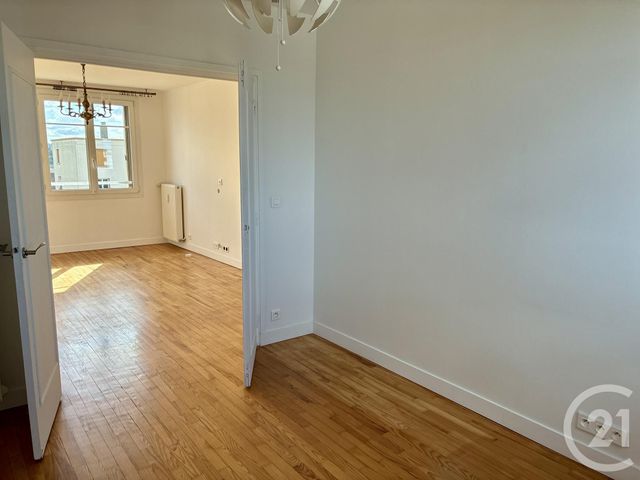 Appartement F4 à vendre - 4 pièces - 62.73 m2 - CHAMPIGNY SUR MARNE - 94 - ILE-DE-FRANCE - Century 21 Agence Du Morbras