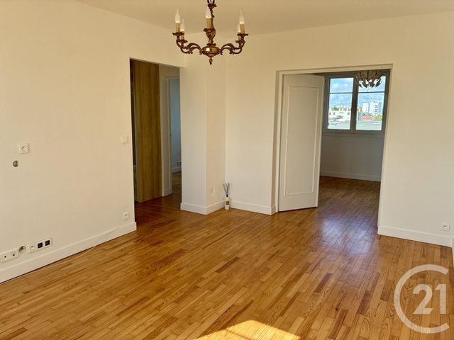 Appartement F4 à vendre - 4 pièces - 62.73 m2 - CHAMPIGNY SUR MARNE - 94 - ILE-DE-FRANCE - Century 21 Agence Du Morbras