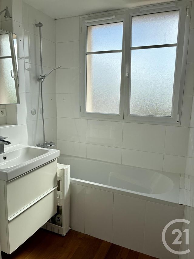 Appartement F4 à vendre - 4 pièces - 62.73 m2 - CHAMPIGNY SUR MARNE - 94 - ILE-DE-FRANCE - Century 21 Agence Du Morbras