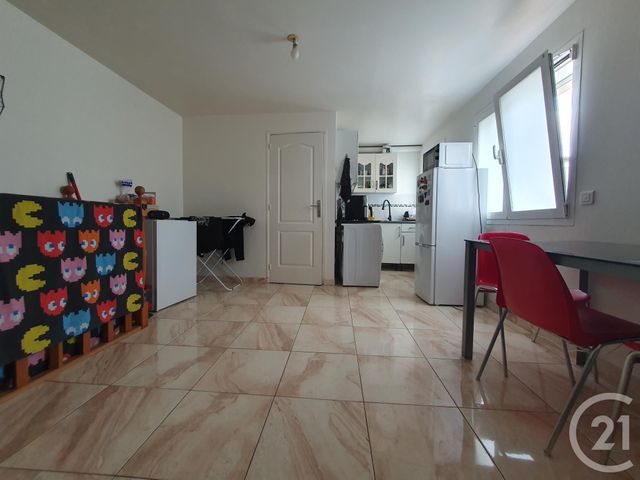 Appartement Studio à vendre - 1 pièce - 40.4 m2 - LIMEIL BREVANNES - 94 - ILE-DE-FRANCE - Century 21 Agence Du Morbras