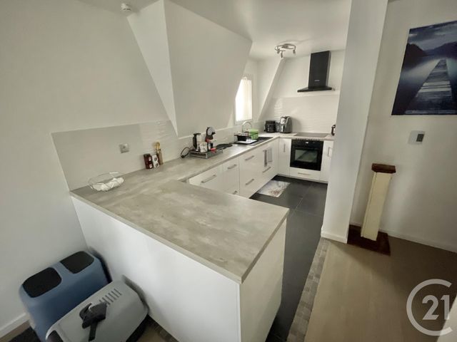 Appartement F3 à louer - 3 pièces - 61.3 m2 - BOISSY ST LEGER - 94 - ILE-DE-FRANCE - Century 21 Agence Du Morbras