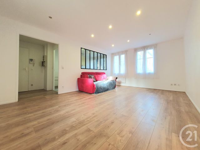 Afficher la photo en grand Appartement F2 à vendre - 2 pièces - 45.38 m2 - LIMEIL BREVANNES - 94 - ILE-DE-FRANCE - Century 21 Agence Du Morbras
