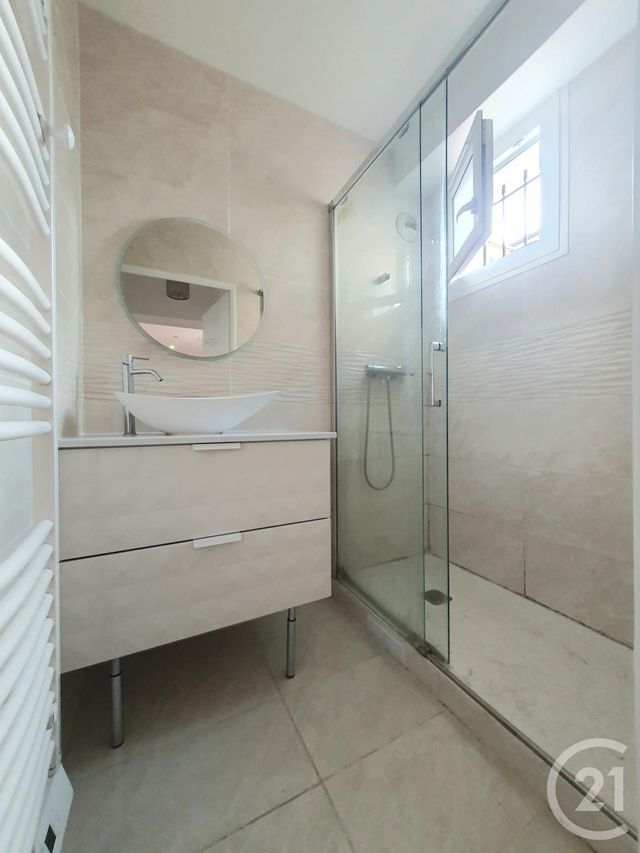 Afficher la photo en grand Appartement F2 à vendre - 2 pièces - 45.38 m2 - LIMEIL BREVANNES - 94 - ILE-DE-FRANCE - Century 21 Agence Du Morbras