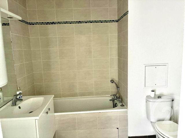 Appartement F2 à vendre - 2 pièces - 39.38 m2 - SUCY EN BRIE - 94 - ILE-DE-FRANCE - Century 21 Agence Du Morbras