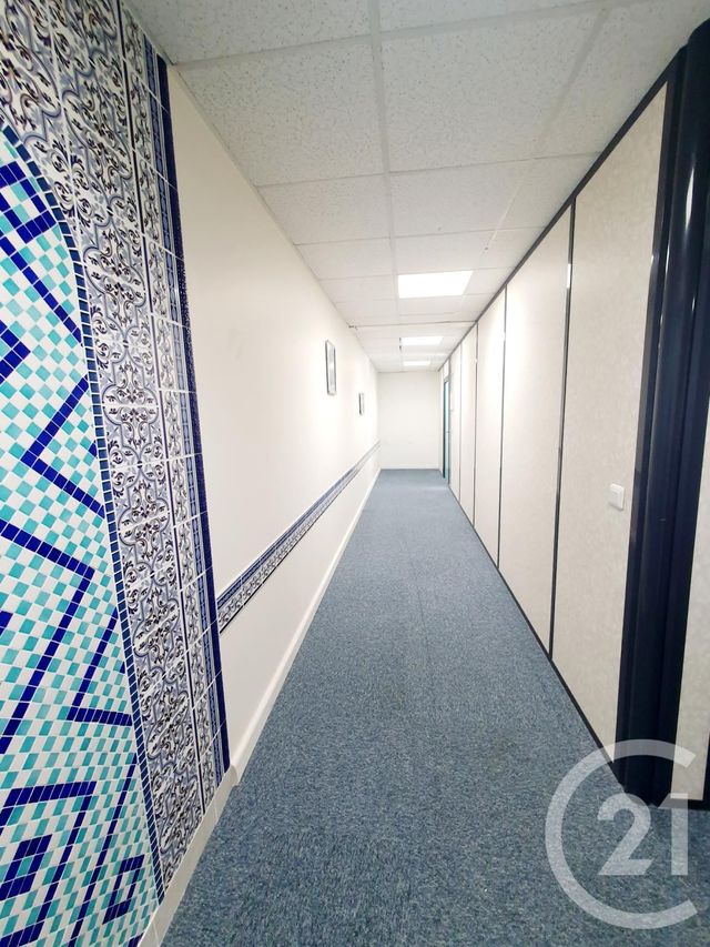 entreprise à louer - 15.36 m2 - BOISSY ST LEGER - 94 - ILE-DE-FRANCE - Century 21 Agence Du Morbras