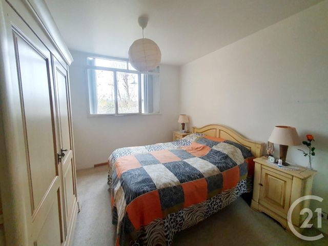 Appartement F2 à vendre - 2 pièces - 42.45 m2 - LIMEIL BREVANNES - 94 - ILE-DE-FRANCE - Century 21 Agence Du Morbras