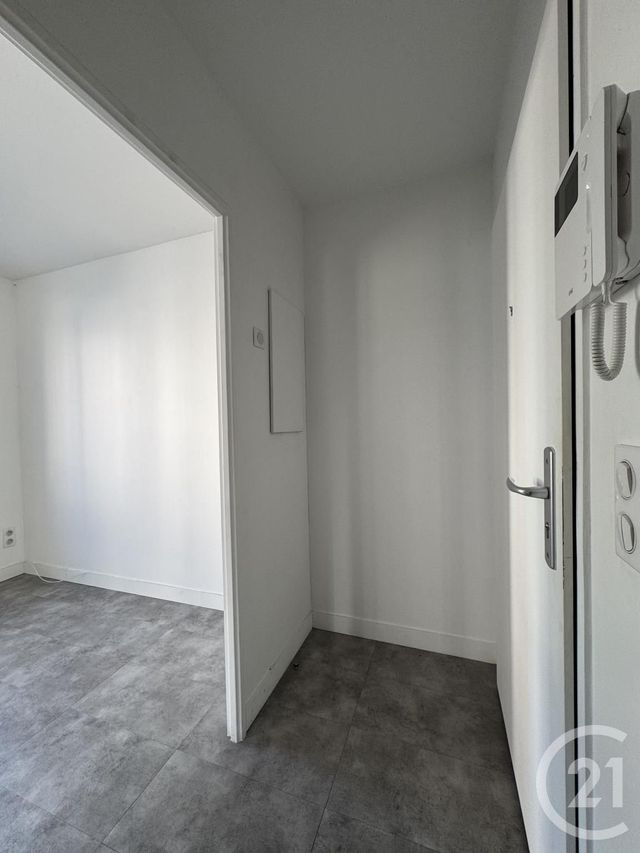 Appartement Studio à vendre - 1 pièce - 26.5 m2 - LIMEIL BREVANNES - 94 - ILE-DE-FRANCE - Century 21 Agence Du Morbras