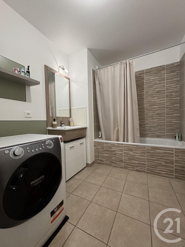 Appartement F3 à vendre - 3 pièces - 58.13 m2 - BOISSY ST LEGER - 94 - ILE-DE-FRANCE - Century 21 Agence Du Morbras