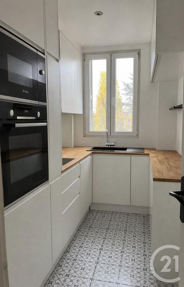 Appartement F4 à louer - 4 pièces - 81.37 m2 - LA VARENNE ST HILAIRE - 94 - ILE-DE-FRANCE - Century 21 Agence Du Morbras