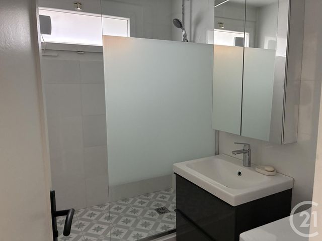 Appartement F3 à louer - 3 pièces - 58.0 m2 - ST MAUR DES FOSSES - 94 - ILE-DE-FRANCE - Century 21 Agence Du Morbras