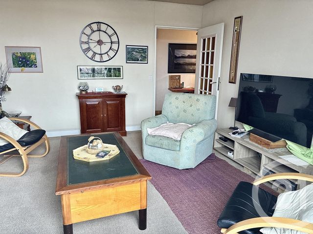 Appartement F4 à vendre - 4 pièces - 77.12 m2 - BOISSY ST LEGER - 94 - ILE-DE-FRANCE - Century 21 Agence Du Morbras