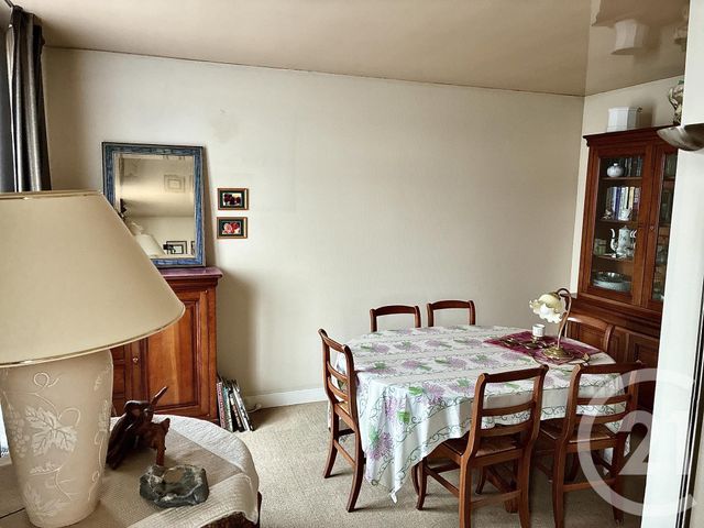 Appartement F4 à vendre - 4 pièces - 77.12 m2 - BOISSY ST LEGER - 94 - ILE-DE-FRANCE - Century 21 Agence Du Morbras