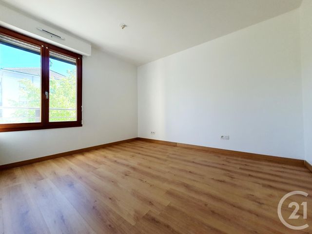 Appartement F3 à vendre - 3 pièces - 64.02 m2 - LIMEIL BREVANNES - 94 - ILE-DE-FRANCE - Century 21 Agence Du Morbras