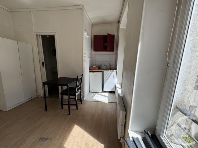 Appartement Chambre à vendre - 1 pièce - 12.68 m2 - PARIS - 75019 - ILE-DE-FRANCE - Century 21 Agence Du Morbras