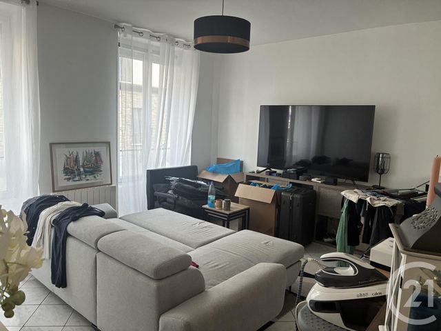 Appartement Studio à louer - 1 pièce - 28.45 m2 - BOISSY ST LEGER - 94 - ILE-DE-FRANCE - Century 21 Agence Du Morbras