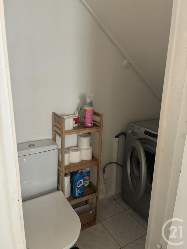 Appartement Studio à louer - 1 pièce - 28.45 m2 - BOISSY ST LEGER - 94 - ILE-DE-FRANCE - Century 21 Agence Du Morbras