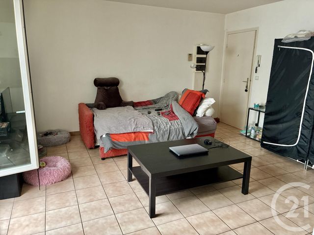 Appartement Studio à vendre - 1 pièce - 26.47 m2 - BOISSY ST LEGER - 94 - ILE-DE-FRANCE - Century 21 Agence Du Morbras