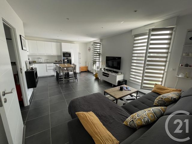Appartement F2 à vendre - 2 pièces - 45.33 m2 - BOISSY ST LEGER - 94 - ILE-DE-FRANCE - Century 21 Agence Du Morbras