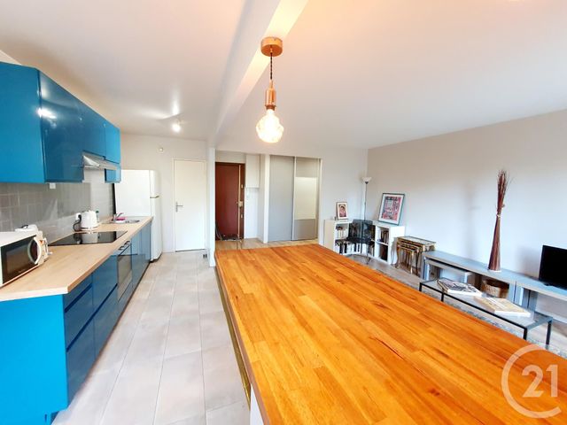 Appartement F2 à louer - 2 pièces - 49.34 m2 - BOISSY ST LEGER - 94 - ILE-DE-FRANCE - Century 21 Agence Du Morbras