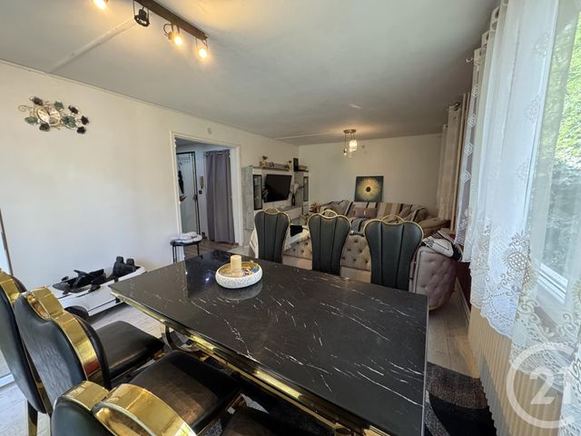 Appartement F4 à vendre - 4 pièces - 73.07 m2 - LIMEIL BREVANNES - 94 - ILE-DE-FRANCE - Century 21 Agence Du Morbras