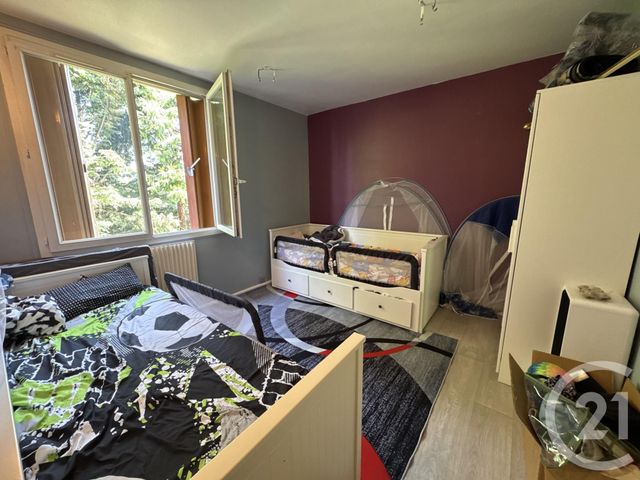 Appartement F4 à vendre - 4 pièces - 73.07 m2 - LIMEIL BREVANNES - 94 - ILE-DE-FRANCE - Century 21 Agence Du Morbras