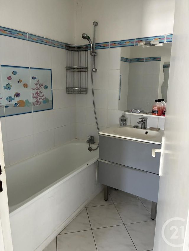Appartement à louer - 2 pièces - 51.66 m2 - BOISSY ST LEGER - 94 - ILE-DE-FRANCE - Century 21 Agence Du Morbras