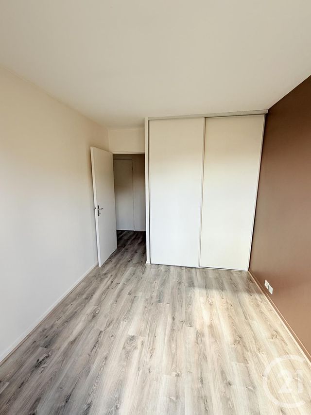 Appartement F2 à louer - 2 pièces - 45.56 m2 - SUCY EN BRIE - 94 - ILE-DE-FRANCE - Century 21 Agence Du Morbras