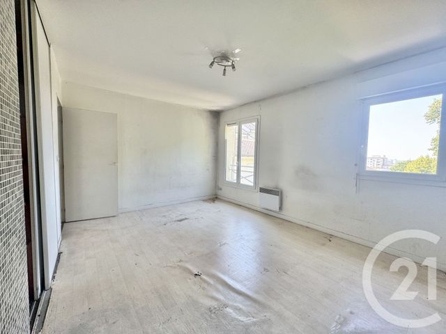 Appartement F1 à vendre - 1 pièce - 27.22 m2 - BOISSY ST LEGER - 94 - ILE-DE-FRANCE - Century 21 Agence Du Morbras