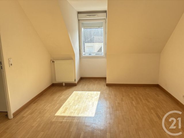 Appartement F2 à vendre - 2 pièces - 53.04 m2 - BOISSY ST LEGER - 94 - ILE-DE-FRANCE - Century 21 Agence Du Morbras