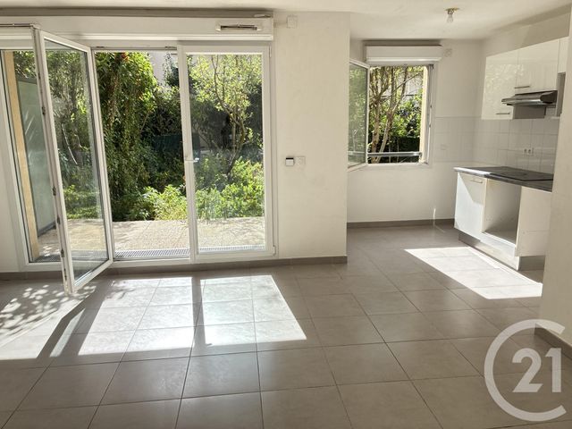 Appartement F3 à vendre - 3 pièces - 63.0 m2 - BOISSY ST LEGER - 94 - ILE-DE-FRANCE - Century 21 Agence Du Morbras