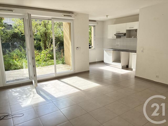 Appartement F3 à vendre - 3 pièces - 63.0 m2 - BOISSY ST LEGER - 94 - ILE-DE-FRANCE - Century 21 Agence Du Morbras