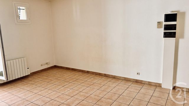 Appartement F1 à louer - 1 pièce - 26.47 m2 - BOISSY ST LEGER - 94 - ILE-DE-FRANCE - Century 21 Agence Du Morbras