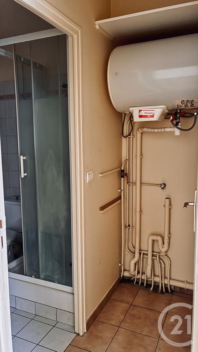 Appartement F1 à louer - 1 pièce - 26.47 m2 - BOISSY ST LEGER - 94 - ILE-DE-FRANCE - Century 21 Agence Du Morbras